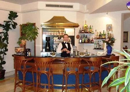 约翰娜公园酒店 酒店 4*