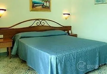 Johanna Park Hotel 4*