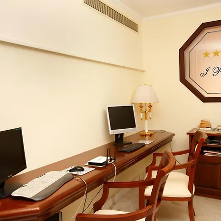 Johanna Park Hotel 4*