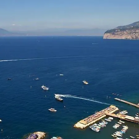 Johanna Park 4* Sorrento