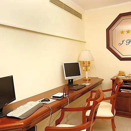 Johanna Park Hotel 4*