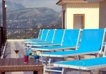 Johanna Park Hotel Península Sorrentina