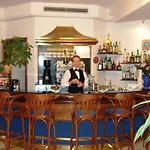 Johanna Park Hotel 4*