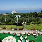Johanna Park Hotel 4*