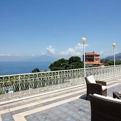 约翰娜公园酒店 4*